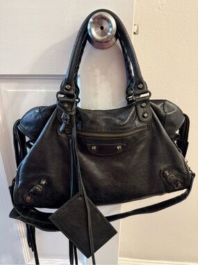 Vintage Authentic BALENCIAGA Le City Bag Black